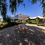 Postillion Amersfoort Veluwemeer Hotel 4*