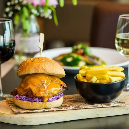 Hotel Postillion Amersfoort Veluwemeer 4*