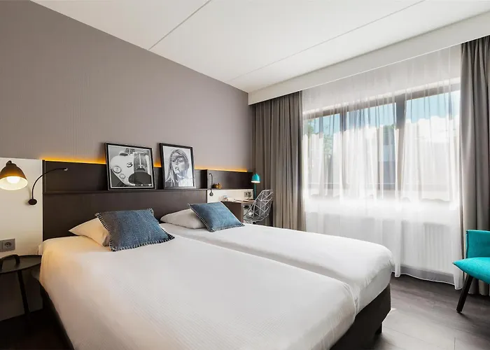 Отель Postillion Amersfoort Veluwemeer 4*