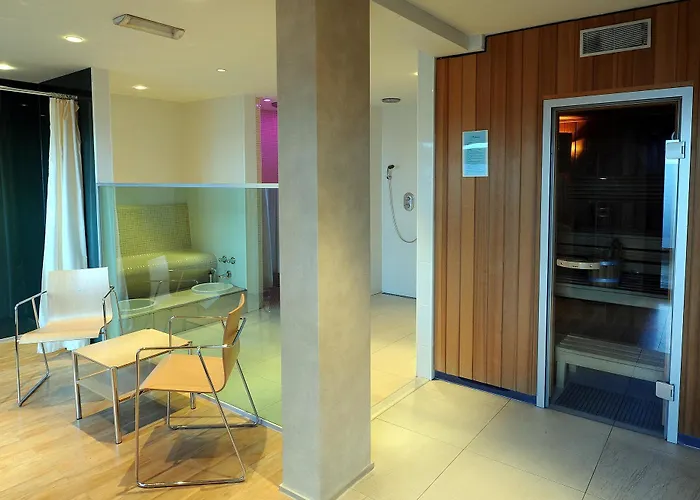 Отель Postillion Amersfoort Veluwemeer 4*