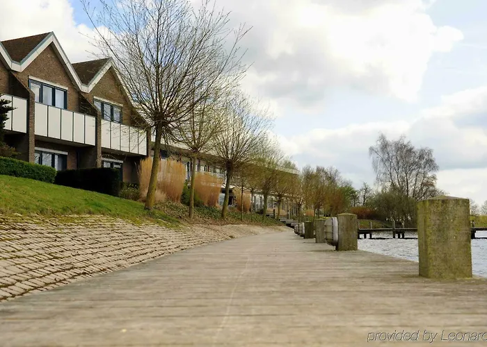 Отель Postillion Amersfoort Veluwemeer Пюттен