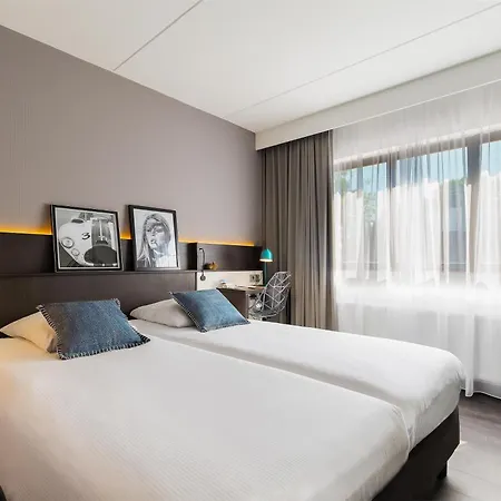 ホテル Postillion Amersfoort Veluwemeer 4*