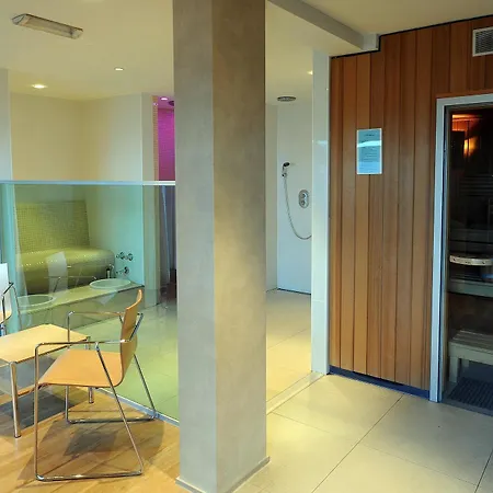 ホテル Postillion Amersfoort Veluwemeer 4*