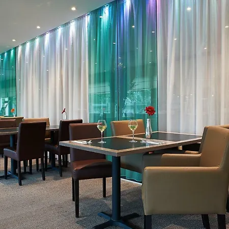 호텔 Postillion Amersfoort Veluwemeer 4*