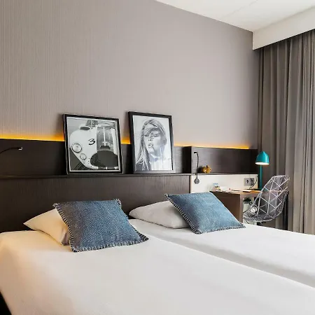 ホテル Postillion Amersfoort Veluwemeer プッテン