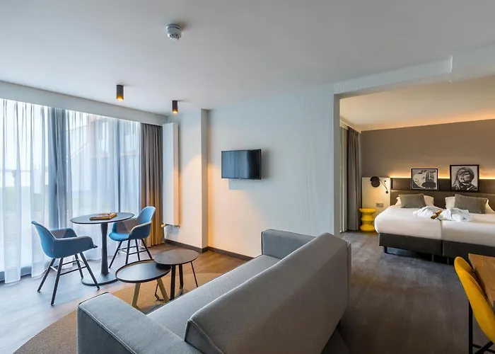 Postillion Amersfoort Veluwemeer Hotell 4*